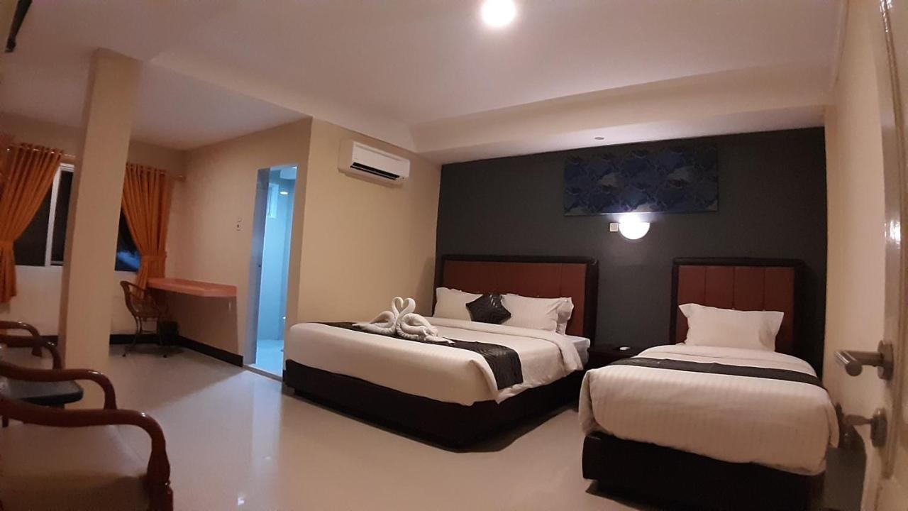 New Gentala Hotel Medan Exterior foto