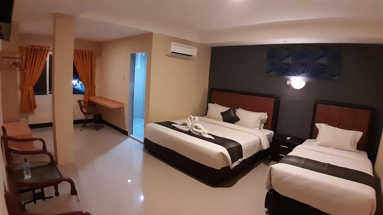New Gentala Hotel Medan Exterior foto